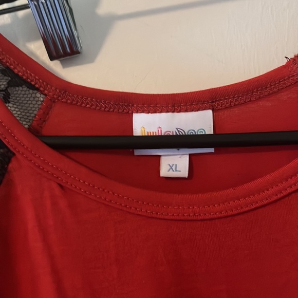 Xl Lace sleeved LulaRoe Randy - Picture 3 of 3